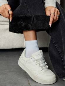 SHEIN ICON 休闲水洗V字低腰阔腿牛仔裤 - 黑色 - 查看 3