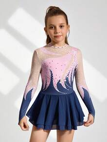 SHEIN 青少年女孩花样滑冰裙，优雅闪亮水钻比赛和训练服，舒适合身网眼裙，粉色和蓝色印花设计，长袖弹力雪纺裙，防走光，适合校园、比赛、花样滑冰 - 粉色 - 查看 3