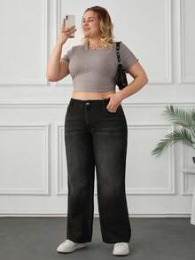 RueChic Plus Mid Waist Belt Detailed Straight Jean - Black - View 4