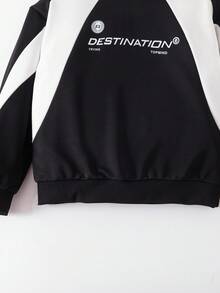 男童休闲字母印花拼色圆领卫衣，适合秋冬季