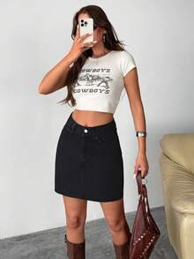 SHEIN Cottnline تنورة نسائية بخصر عالي بقصة مستقيمة وأسلوب كاجوال بلون موحد مع حافة مهترئة - الأسود - مشاهدة 6
