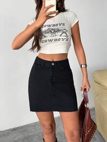SHEIN Cottnline تنورة نسائية بخصر عالي بقصة مستقيمة وأسلوب كاجوال بلون موحد مع حافة مهترئة - الأسود - مشاهدة 7