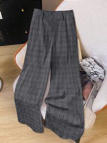 SHEIN Tall CURVE Pantalones rectos a cuadros de talla grande, de moda para la temporada de regreso a clases, versátiles y estilizadores para uso diario, otoño/invierno