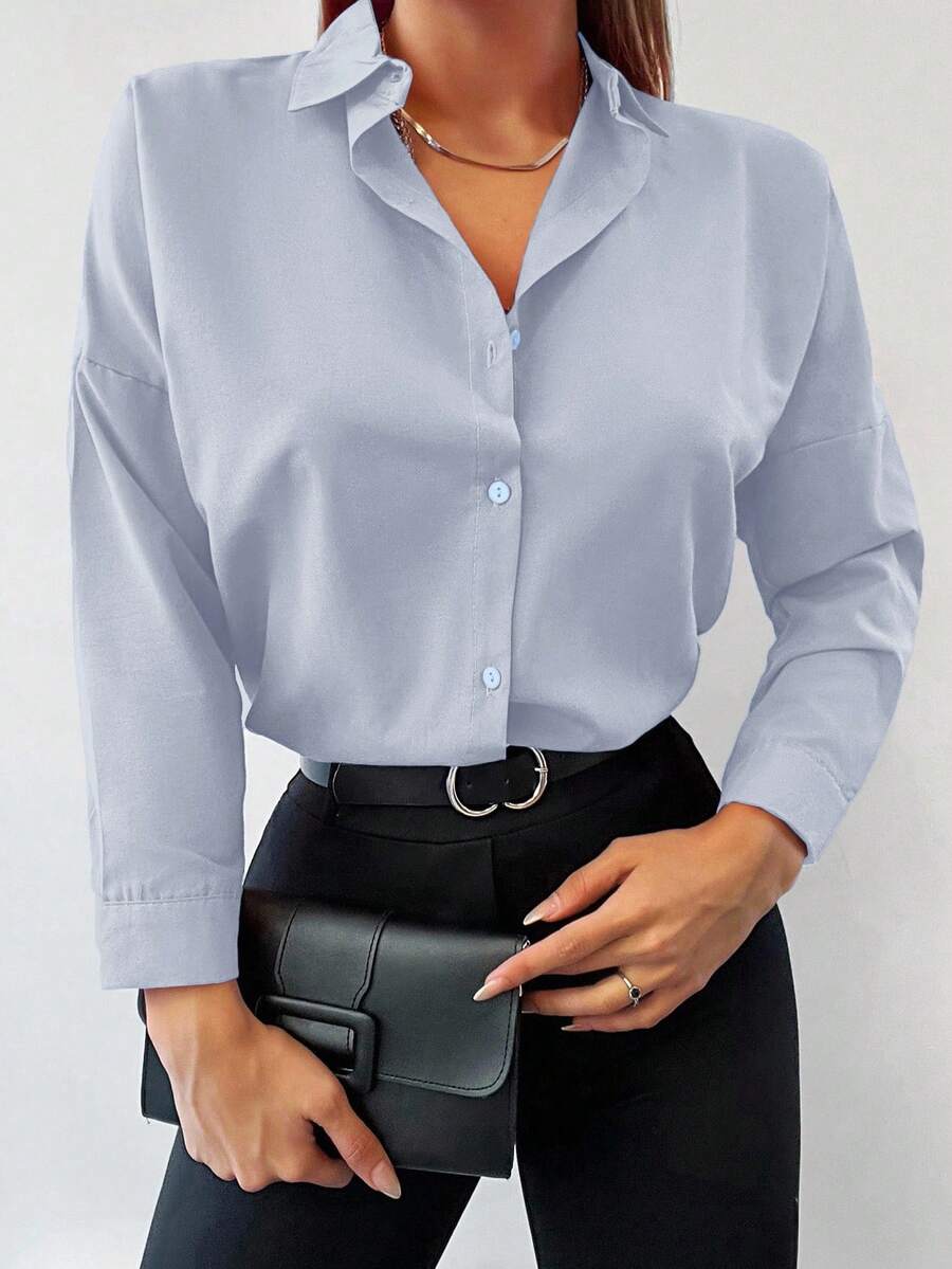 Cottnline Camisa unicolor con botón delantero de hombros caídos - Celeste - Ver 1