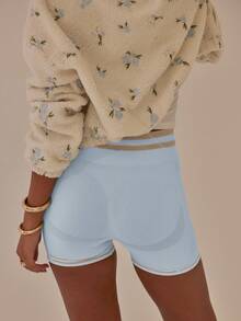 Aralina 休闲高腰无缝拼接细节紧身臀部塑形运动健身短裤 - 藍色 - 查看 3