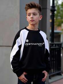 男童休闲字母印花拼色圆领卫衣，适合秋冬季