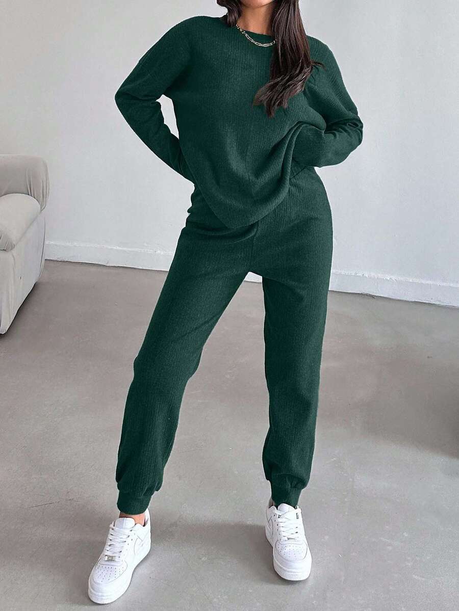 EURMUSE Women's Casual Solid Color Top And Pants 2 Pieces Set, Autumn - Dark Green - View 1