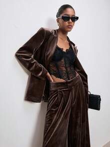 ATUI Studio 棕色丝绒垫肩西装外套，冬季必备，轻松打造优雅时尚，休闲商务风，复古富贵气质，极简主义，感恩节 - 咖啡棕 - 查看 3