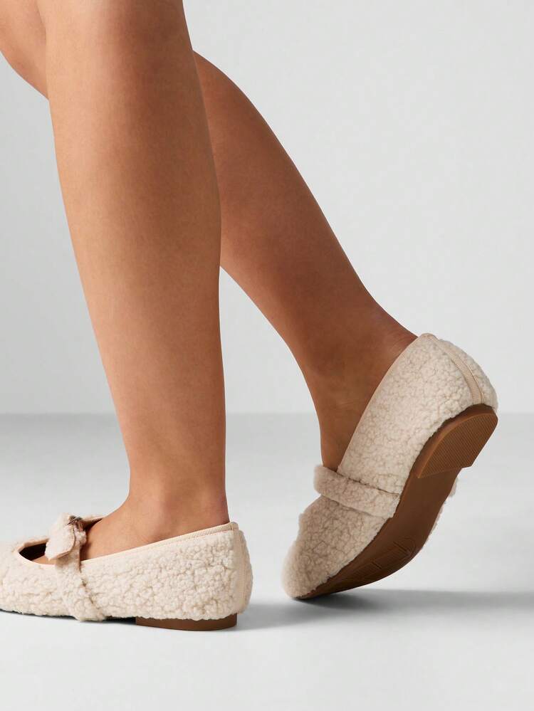 MISSGUIDED Cozy Textured Mary Jane Ballet Flats With Buckle Closure Slip Resistant Sole