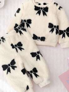 Cozy Pixies 女嬰 2 件組冬季抓絨服裝套裝，可愛米色秋季假日居家服，套頭毛衣與長褲保暖毛絨睡衣，附蝴蝶結 - 彩色 - 查看 6