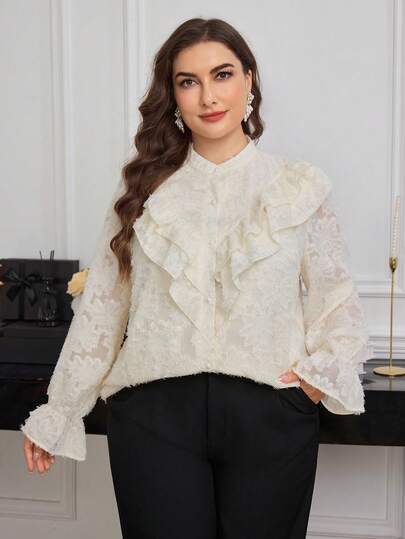 Modelyn 杏色蕾丝荷叶边领长袖衬衫，优雅百搭，适合日常通勤