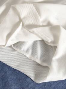 Genkimix Kids مجموعة من قميص ثقيل رقبة طاقم مع نمط الفيونكة وبنطال جينز ممزق للفتيات المراهقات، 2 قطعة