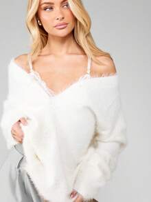 MISSGUIDED Fluffy Button Front Cardigan With V Neck And Long Sleeves For Layering - White - View 4