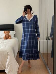 SHEIN 女士藏蓝色格子印花荷叶边蕾丝V领蝴蝶结超柔软薄款牛奶丝长袖睡裙，休闲舒适，可作中长连衣裙穿着，适合圣诞节、秋季和冬季，宽松睡裙 - 藏蓝色 - 查看 6