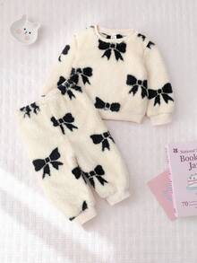 Cozy Pixies 女嬰 2 件組冬季抓絨服裝套裝，可愛米色秋季假日居家服，套頭毛衣與長褲保暖毛絨睡衣，附蝴蝶結 - 彩色 - 查看 4