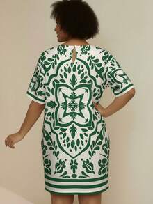 CAJUNI Plus Size Women Boho Tropical Vintage Green Print Short Casual Loose Beach Vacation Beige Dress - Green - View 2