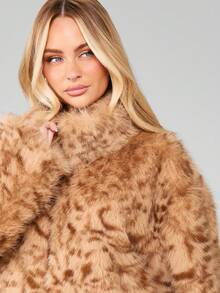 MISSGUIDED 奢华人造毛皮拉链夹克冬季外套短款立领大衣 - 白色 - 查看 4