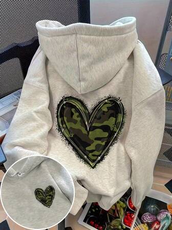 EMERY ROSE Women's Camouflage Heart-Shaped Printed Off-The-Shoulder Long-Sleeved Casual Loose Hooded Sweatshirt For Autumn Women's Wear
