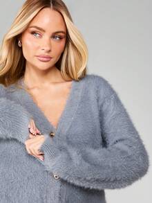 MISSGUIDED 毛绒纽扣前V领长袖开衫，适合秋冬舒适分层穿着 - 灰色 - 查看 5