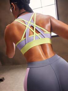 Powerista Women's Contrast Color Criss-Cross Back Zipper Front Sports Bra