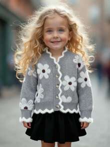 SHEIN Young Girls' Fashion Design Cute And Elegant Lady Gray Long-Sleeve Floral Patterned Casual Knitted Sweater, Suitable For Autumn And Winter Wear, Appropriate For Both Indoor And Outdoor Settings, Warm And Fashionable, Simple Style, Suitable For Indoor, Outdoor, Daily Wear, Sports, Playing, Parties, Photography, Vacations, And Holiday Occasions.