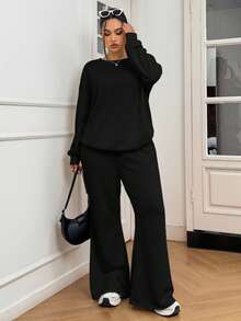 Solflare 2pcs Black Plus Size Loose Fit Solid Color Asymmetric-Shoulder Long Sleeve Set