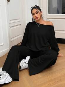 Solflare 2pcs Black Plus Size Loose Fit Solid Color Asymmetric-Shoulder Long Sleeve Set
