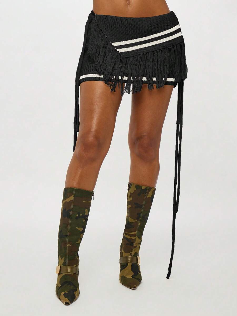 SUMWON WOMEN Knitted Asymmetric Fringe Varsity Mini Skirt With Number Print And Side Ties - Black - View 1