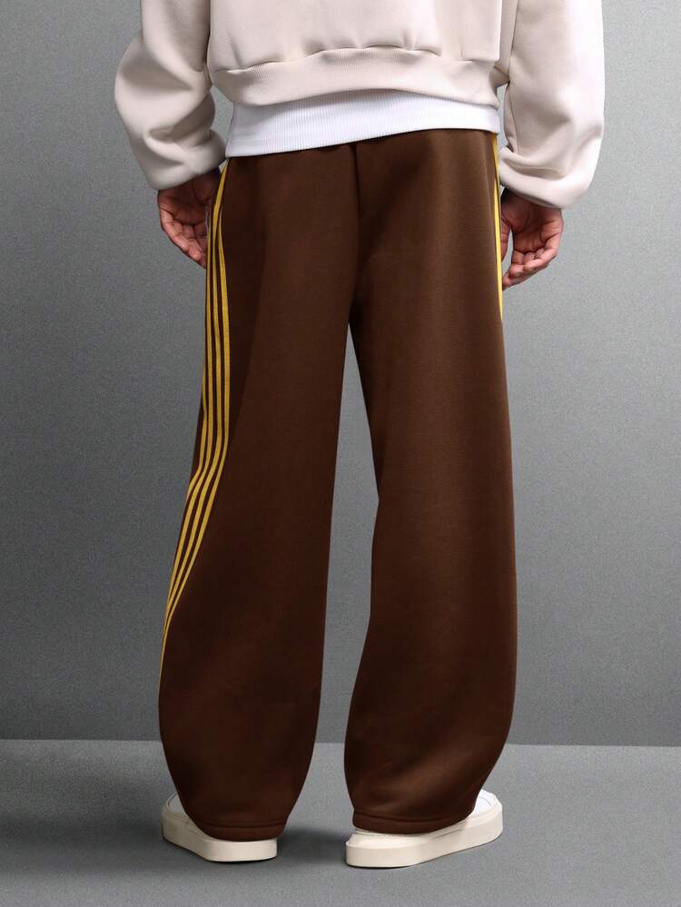 Barrel Fit Sweatpants With Side Tape