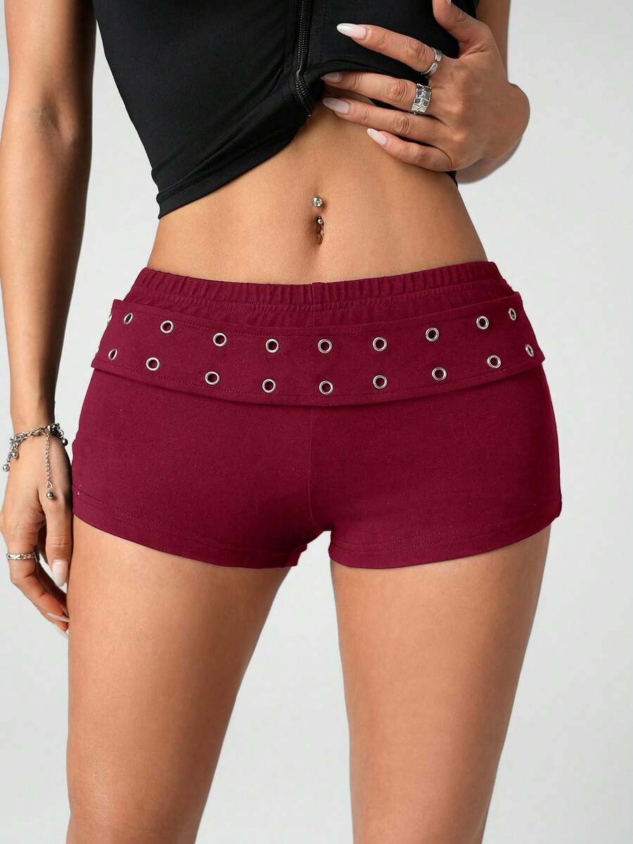 SHEIN ICON Quần short đen rách cạp siêu thấp gợi cảm dạo phố - Màu Đỏ Sâu - Xem 1