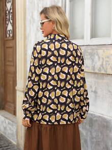 Brillora Camisa casual de manga larga con estampado total y abotonadura sencilla para mujer, estilo bohemio, boho chic, boho, ropa occidental, otoño, Halloween, salir, estilo de dinero antiguo, elegante - Negro - Ver 4