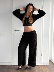EgrlEra Fashionable Sexy Patchwork Faux Fur Hooded Cropped Jacket - Black - View 4