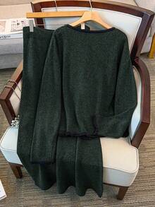 GlowEve CURVE Plus Size Women Knitted Long Sleeve Cardigan And Pants Casual Suit, Autumn/Winter - Green - View 2