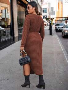 SHEIN LUNE Plus Split Thigh Belted Dress, For Thanksgiving Maxi Women Outfit - Chocolate Brown - View 2