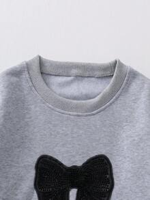 SHEIN 2件套青少年女孩韩版蝴蝶结运动衫和复古宽松直筒牛仔裤套装 - 灰色 - 查看 4