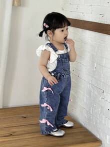 SHEIN 女婴时尚无袖休闲牛仔连体裤 - 中等水洗藍 - 查看 3