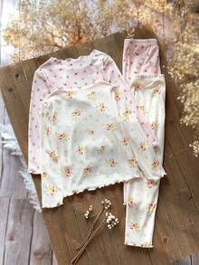 SHEIN 4件套少女花卉和熊印花针织休闲T恤和裤子家居服套装花卉睡衣套装女童睡衣套装睡衣套装 - 彩色 - 查看 3