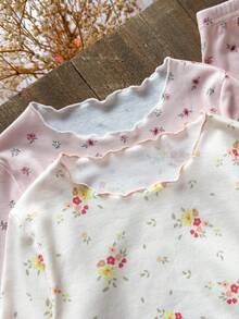 SHEIN 4件套少女花卉和熊印花针织休闲T恤和裤子家居服套装花卉睡衣套装女童睡衣套装睡衣套装 - 彩色 - 查看 4