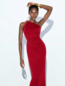 Maija 2025秋冬新款红色斜肩褶饰修身中长连衣裙，现代优雅都市浪漫端庄精致复古风格，适合婚礼嘉宾、生日、万圣节、商务休闲、约会、派对、圣诞节、新年 - 紅色 - 查看 7