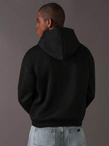 STYNVO Sudadera con capucha casual para hombres con bordado de letras, sudaderas con capucha gráficas negras de otoño/invierno, sudaderas con capucha negras para hombres, sudadera con capucha de estilo urbano, sudadera con capucha gráfica - Negro - Ver 2