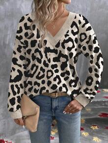 EMERY ROSE Camiseta casual de moda con cuello en V, estampado de leopardo vintage en color albaricoque, cuello y puños de contraste en unicolor - Multicolor - Ver 3