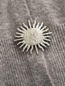 Penseblé Damen taillierter, mit metallischen Knöpfen verzierter eleganter Luxus-Strickpullover in Braun, geeignet für Party, Halloween, Weihnachten, Neujahr, Thanksgiving, Herbst/Winter - Khaki - Übersicht 5
