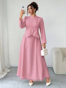 SHEIN Elenzya 大码挺括梭织面料高领长袖不对称弧形开口金色纽扣装饰收腰A字下摆荷叶边修身衬衫 + 收腰伞裙荷叶边半裙，优雅适合外出、通勤、聚会、约会等场合，两件套 - 藕粉色 - 查看 1