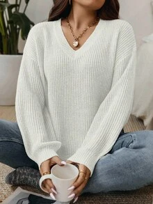SHEIN LUNE 大码女式休闲纯色落肩长袖V领套头毛衣 - 米色 - 查看 1