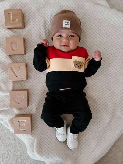 SHEIN Conjunto informal de top y pantalones de retazos lindo para bebé recién nacido niño