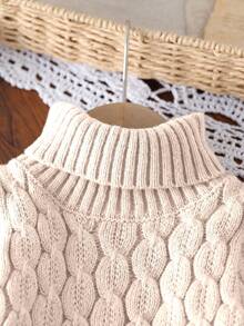 SHEIN Robe pull évasée à col montant pour bébé fille en kaki, en tricot doux convenant pour le port en extérieur et en intérieur, automne/hiver