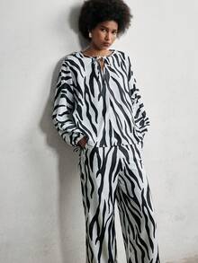 Chiquease 2pcs Classic Zebra Print Set,White Animal Print,Autumn,Elegant,Brunch,Sleeveless Top With Drawstring Neckline&Wooden Bead,Wide Pants Plus Size - Multicolor - View 4