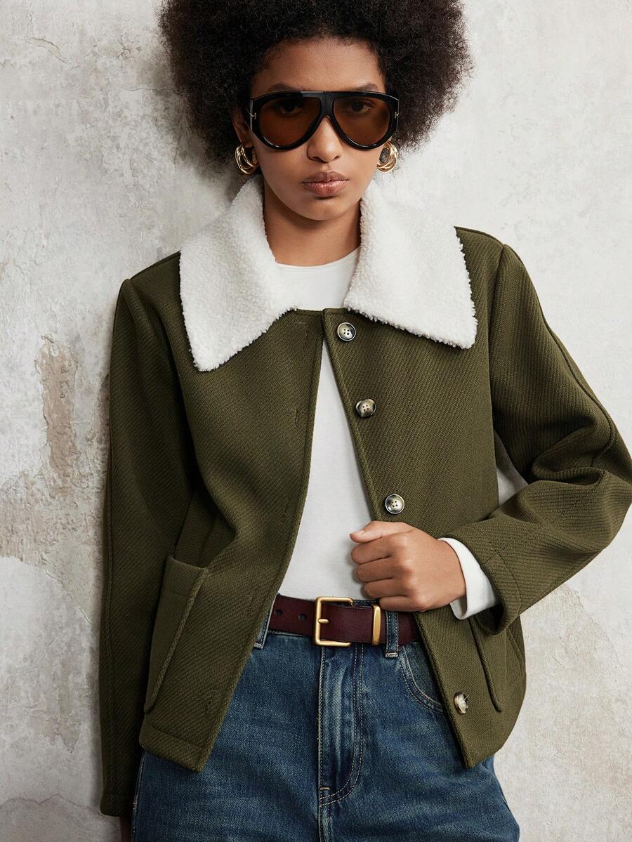 Lumivelle 橄榄绿拼接仿毛皮领短口袋夹克 - 軍綠色 - 查看 1