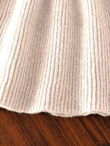 SHEIN Robe pull évasée à col montant pour bébé fille en kaki, en tricot doux convenant pour le port en extérieur et en intérieur, automne/hiver