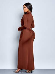 SOLERSUN 女式优雅立领长袖高开叉大腿长裙